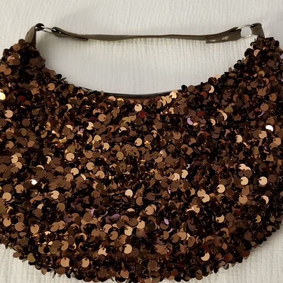 Bronze  colored sequin purse - Picture 2 of 5